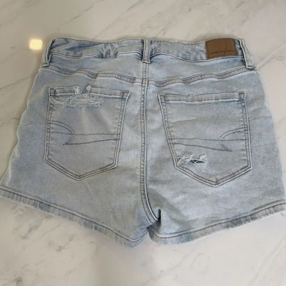 American Eagle Women’s Shorts 4 Next Level Stretch Distressed Festival Beachy